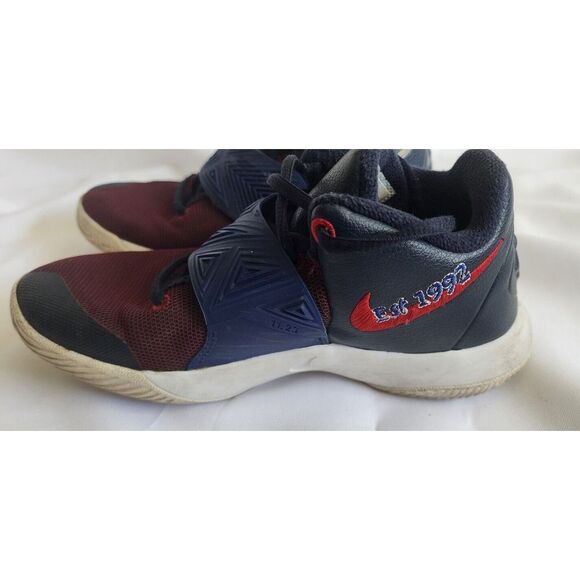 NIKE KYRIE FLYTRAP III‎ YOUTH SIZE 5Y BLUE RED BASKETBALL WOMENS SIZE 6.5 - Picture 5 of 8